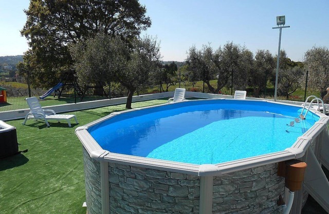 Casa Viola E: A welcoming apartment surrounded by the greenery, with Free WI-FI.
