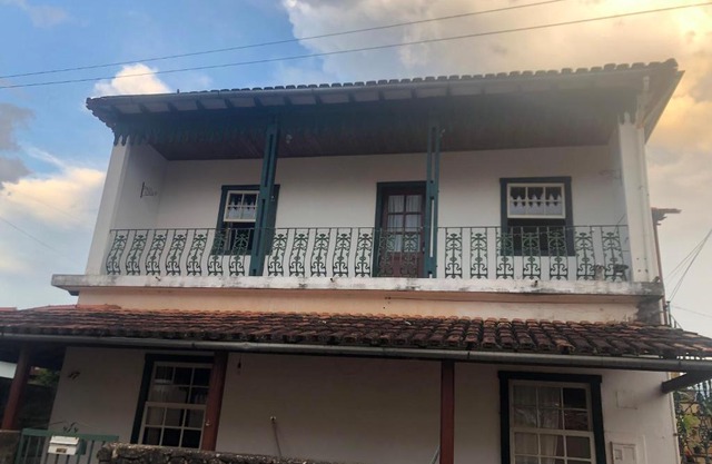 Casa Vista para Serra