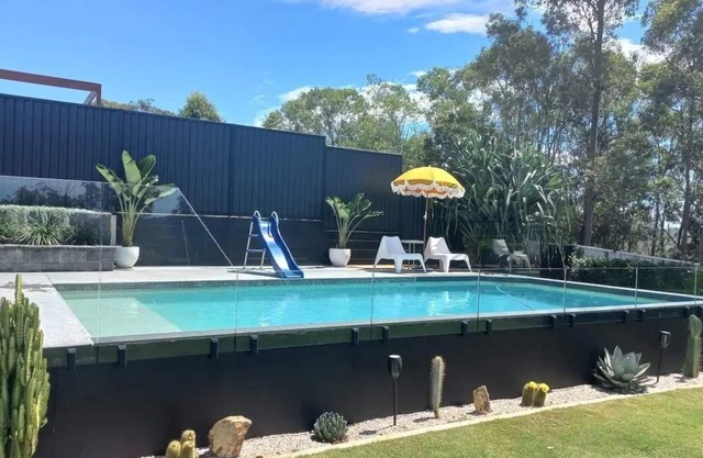 CASA VISTA* Sleeps 10, Superb Views, Pool & Office