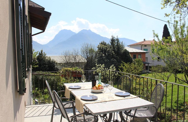 Casa Zia Bianca - Apartment with swimming pool for 4 people