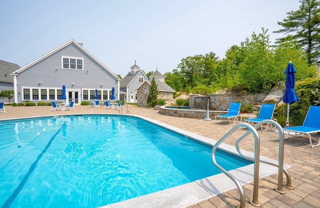 CasaBianca-Pool/FitnessCenter/Hiking/GameRoom
