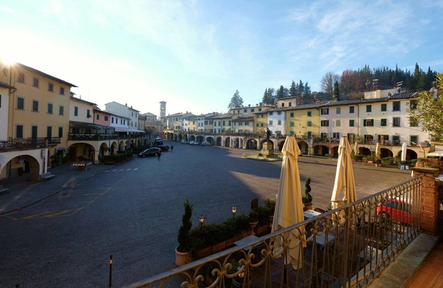 casagreve - stylish house in Tuscan village - breathtaking view from its terrace
