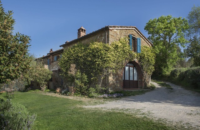 Casale apartment 3 km from Rigomagno, Siena