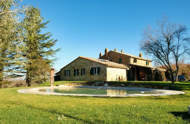 Casale Casabella, country Villa design, with pool