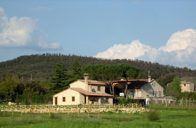 Casale con piscina Umbria- 8 posti