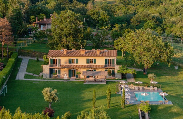 Casale Daniele - Holiday Villa Rental with swimming pool in Casentino Valley, Tuscany