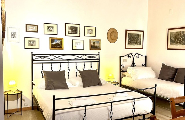 Casale del Farfa House:Detached house 4km from Amazon and 7km from Fara Sabina