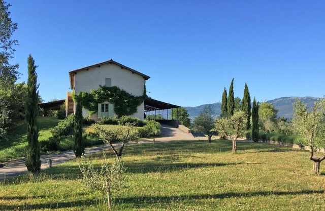 CASALE RIPI 8&2, Emma Villas
