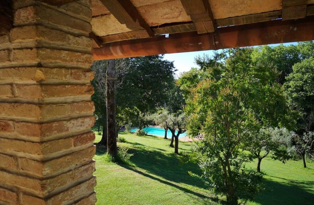 Casale S. Giovanni Villa with pool near Rome 11 guests