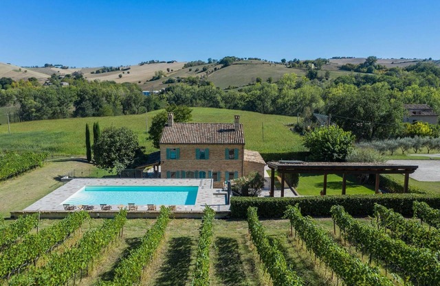Casale Vigneto 6 - Three Bedroom Villa, Sleeps 6