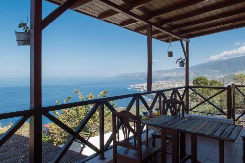 CASAS EN FINCA ECOLÓGICA LA ESPIRAL, NATURALEZA, CALMA Y VISTAS al MAR,