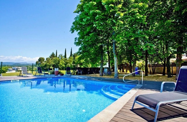 Casas Estamener - Rent 6 Charming Holiday Homes with 14 Bedrooms in Total