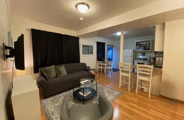 Cascade Apartment - The Annex
