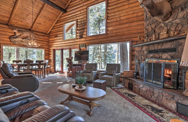 Cascade Cabin w/Mountain View & River Access