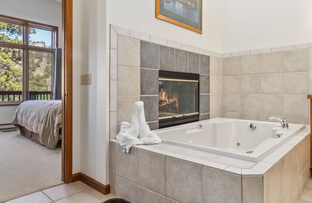 Cascade Mountain Home By Estes Park Homes 6 Bedroom Home