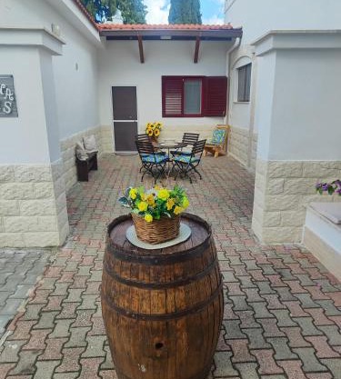Casina Lupis