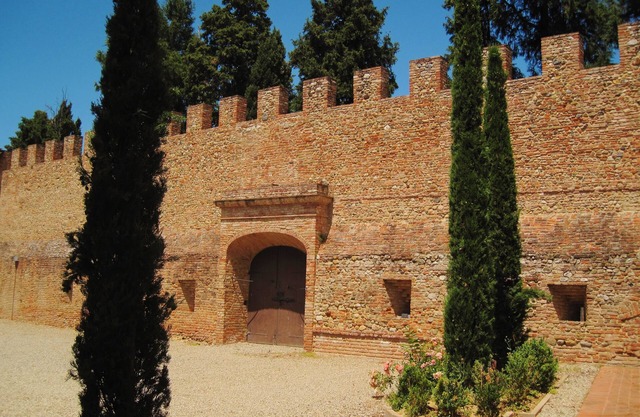 Casina nel borgo medievale - Certaldo - Tuscany