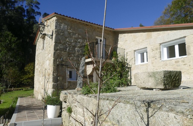 Casita a Estrenar en Fincan con río Próxima a Tui, Gondomar y Portugal