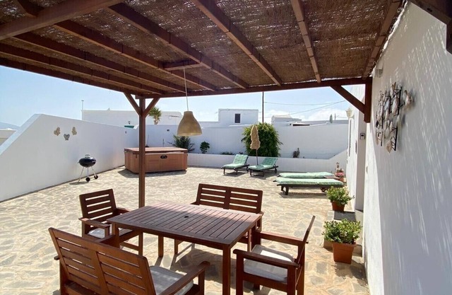 Casita Blanca Is a Beautiful Detached Vacation Rental home with hot tub
