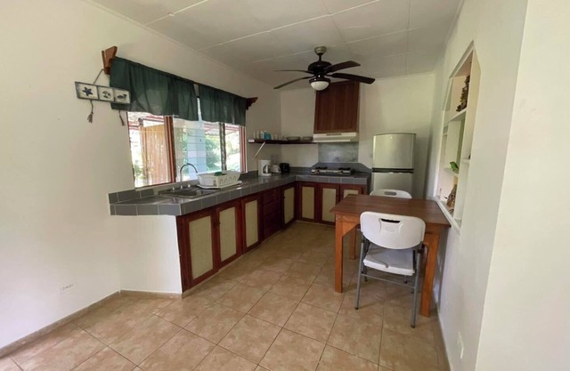 Casita Familiar Blue, apto para tus mascotas. Totalmente rodeado de naturaleza.