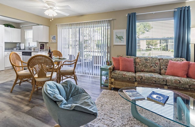 "Casita Playa" Our Super-Cute 1/1 Beach Getaway! 6 min from IRB!