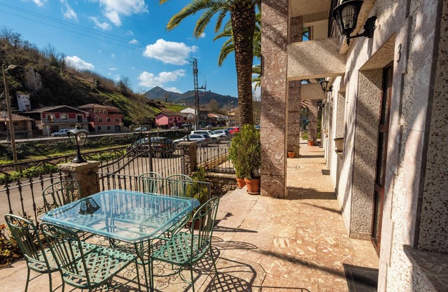 Castaño Apartment - Las Palmeras Apartments