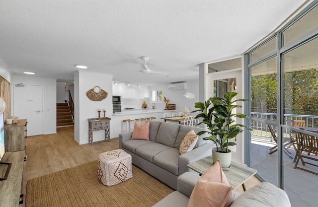Castaways Beach luxury beachfront apartment