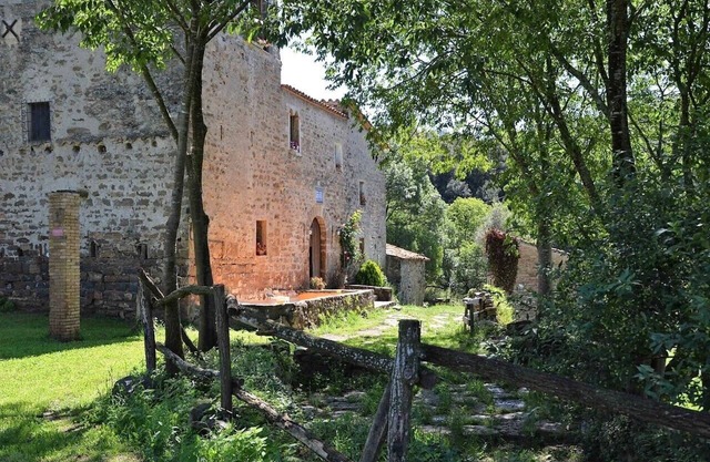 Castell de Roca. SXII farmhouse.