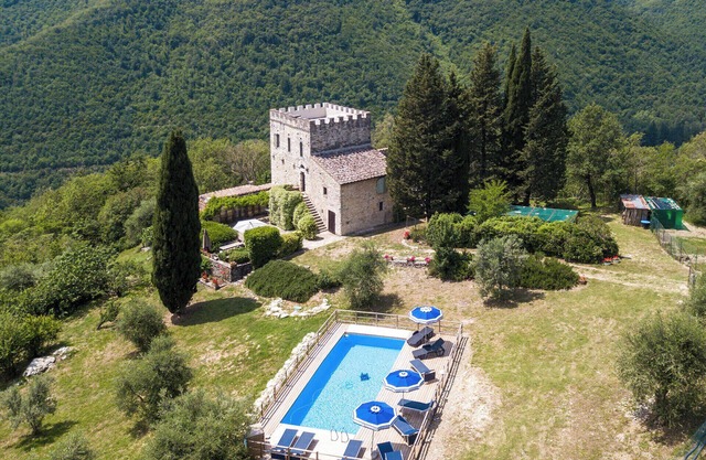 [CASTELLO DI CASALTA FLORENCE⭐] Vineyards | Pool