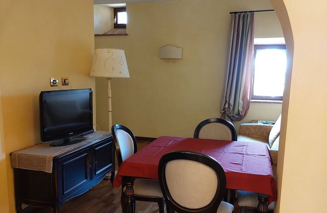 Castello Izzalini Todi Resort "Apt 2"