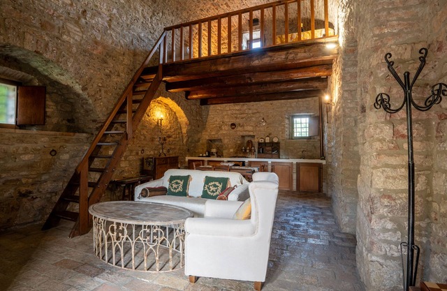 Castello Valenzino