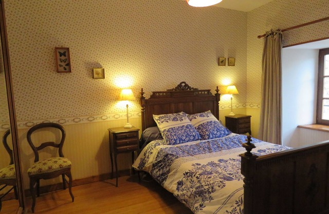 Castle for 19 people. Auvergne Puy de Dome