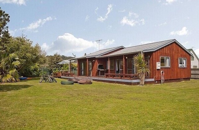 Castleview Getaway Matarangi - Matarangi Home