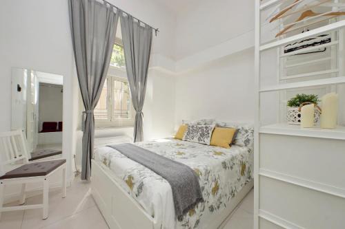 Castro Pretorio Sweet Home