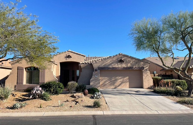 Casual Comfort Heated Pool Near Superstition Mountain's Best Trails!