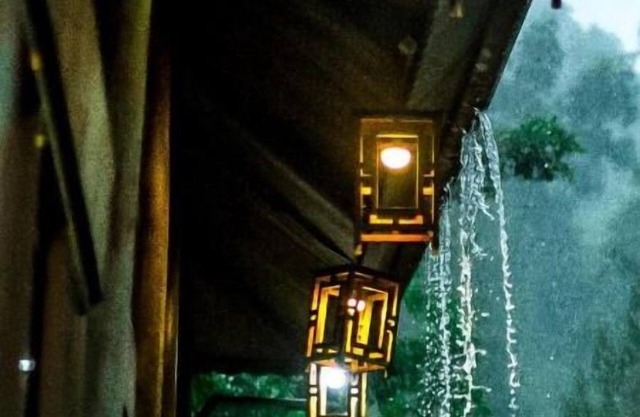 Cat Ba Eco Lodge