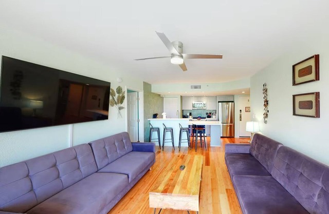 Cat Island Suite | Beautifully Renovated w/Pool!