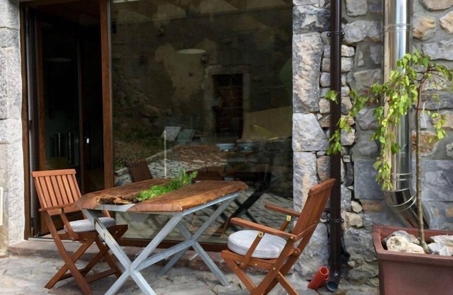 Catalina's Cabin