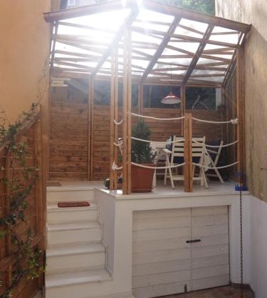 Cavana cosy apartment with garden near the sea