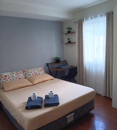 CB Homestay 2BR Unit Taguig Self-Check-In & Wi-Fi