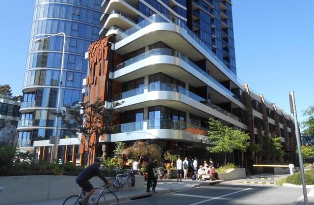 CBD ARTments in Cultural precinct