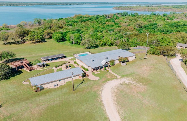 Cedar Creek Ranch on Lake Whitney