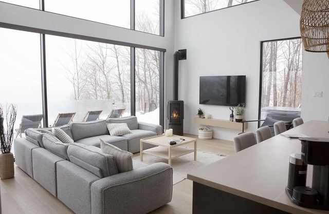 Cedar Hills-Sauna and spa in a Scandinavian style chalet mountainside