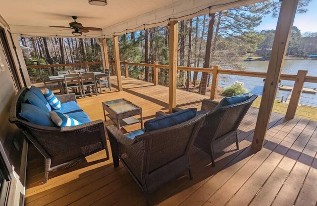 Cedar Lake Retreat