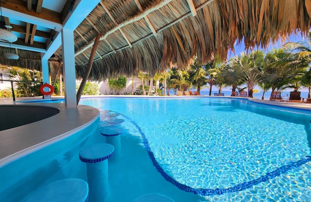 Ceiba Beach Resort