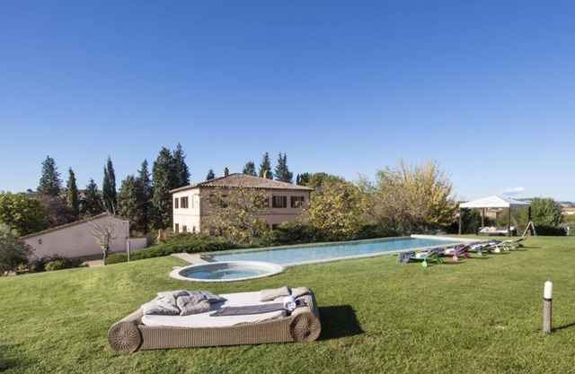 Celamonti - Six Bedroom Villa, Sleeps 11