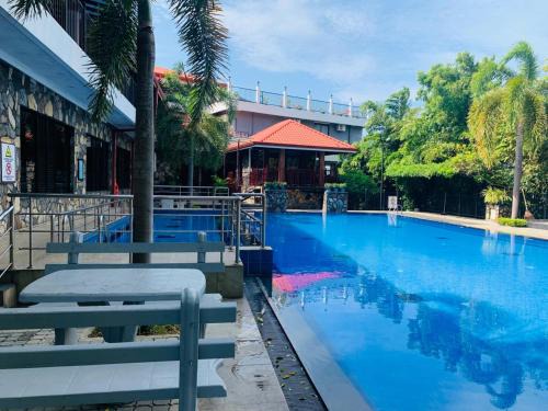 Centauria Wild Resort