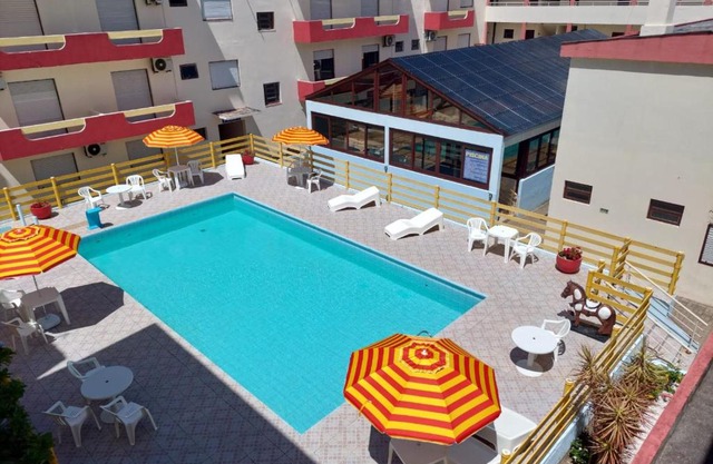 Center Hotel