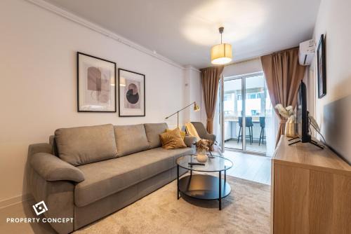 Central Residence Apartment 1011