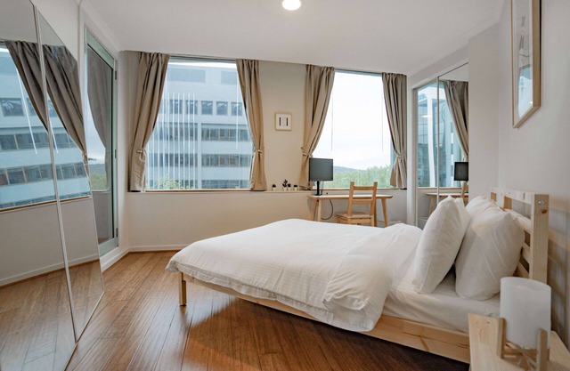 Central 2-Bed with Gym and Secure Parking